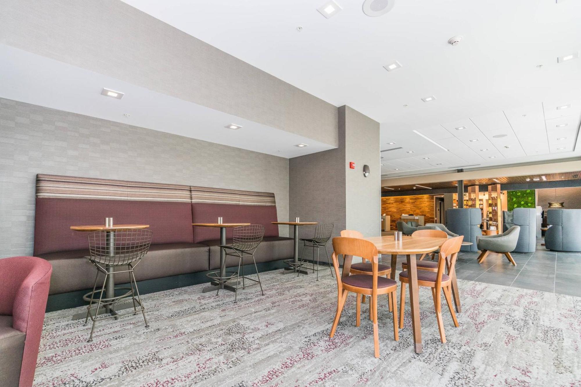 Courtyard By Marriott West Springfield Hotel Kültér fotó