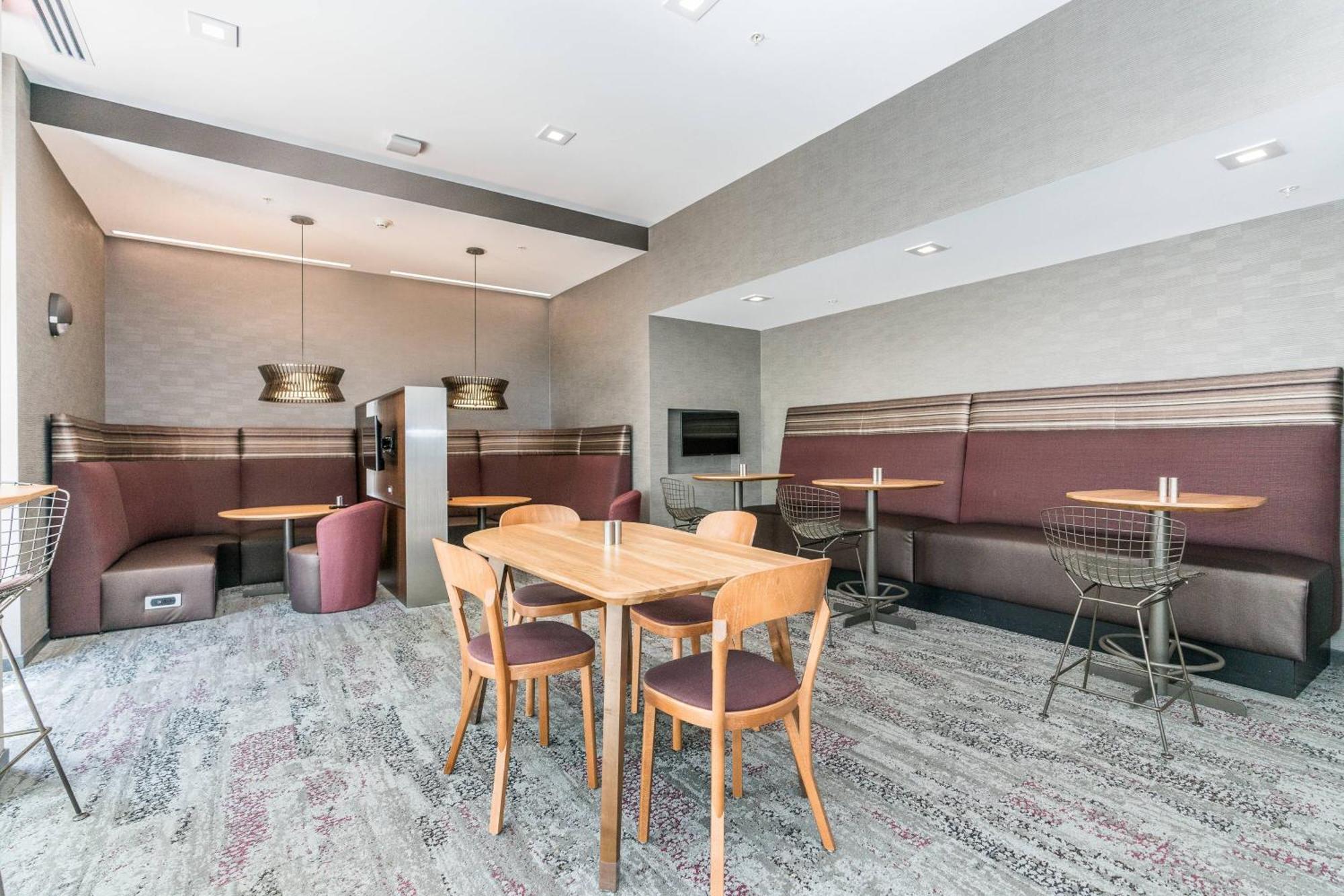 Courtyard By Marriott West Springfield Hotel Kültér fotó